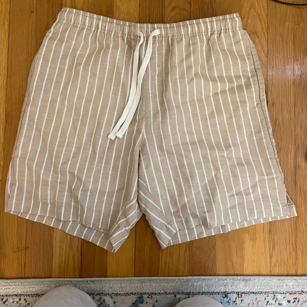 Mens linen shorts